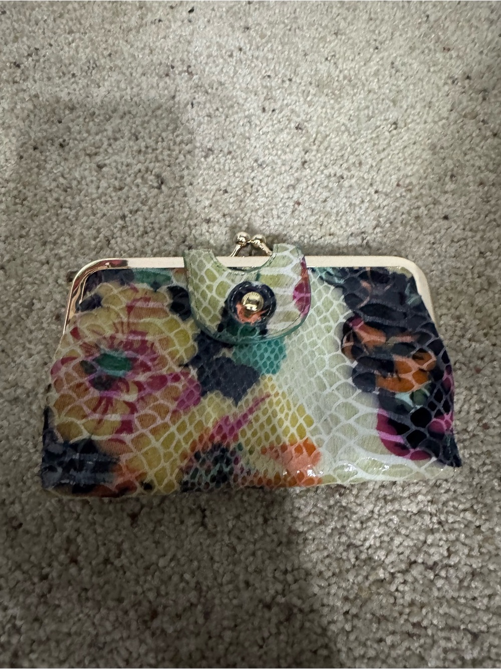 HOBO Multicolor Floral Patent Clasp Wallet - Cream Trim